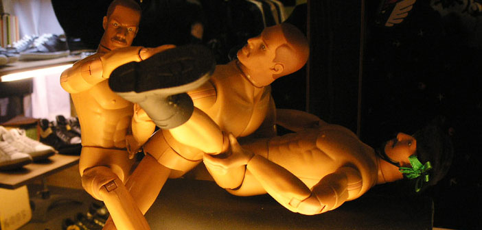 Naked Truth: The Simple Secret To Avoiding Bad Threesomes
