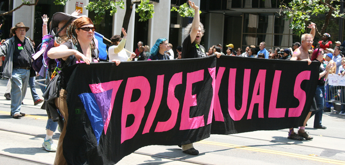 ESTUDO: Ah, Não! Bissexuais São Mais Pobres, Menos Educados e Fumam Mais!