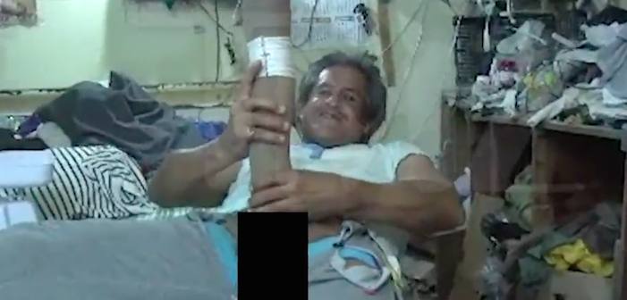 VIDEO: Ist dieser Riesen-Penis ein Fake?
