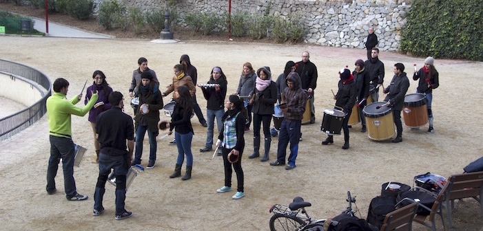 Your Phrasebook For Getting Around And Flirting in Barcelona