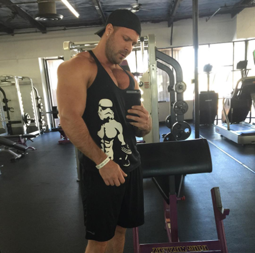 Austin Wolf, gay porn star workout tips 23
