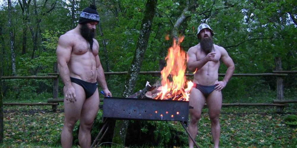 Watch These Hotter Than Hell CrossFit Gods Chill in Sub-Zero Temps (Video)
