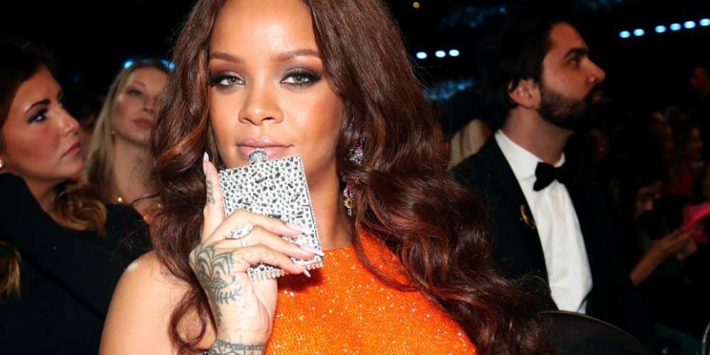 Rihanna Won the Grammys with Nothing but Her Reactions and a Flask (GIFs)