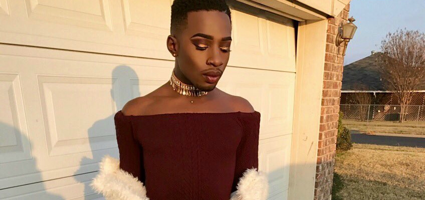 This Gay Makeup Artist Clapped Back at a Twitter Troll in the Best Way Possible