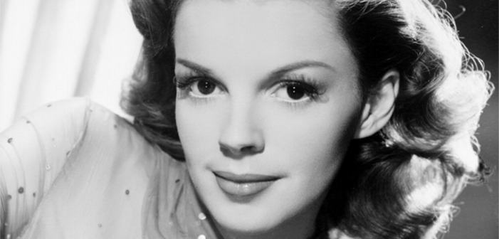Un fan de Judy Garland achète une concession à côté de sa tombe mais celle-ci elle a été déplacée