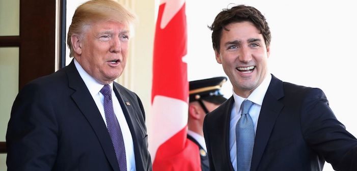 Calificamos las Nalgas de 7 Líderes Mundiales, Desde el Durazno Perfecto de Trudeau Hasta la Retaguardia Triste de Trump
