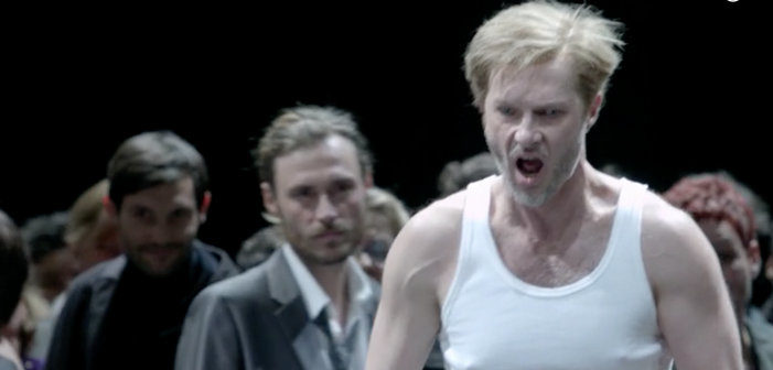 Trop gay l’opéra « Edward II »? Une critique s’en prend violemment à l’équipe du Deutsche Oper de Berlin