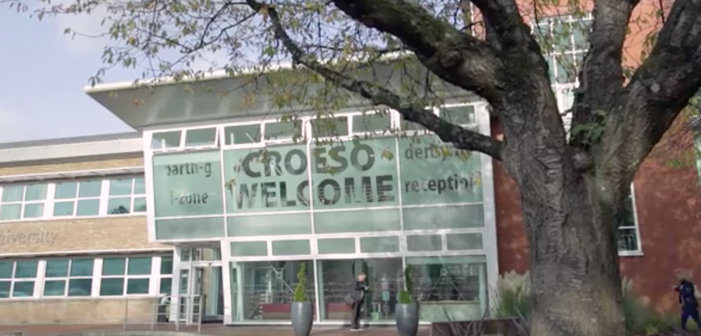 L’université de Cardiff recommande de ne plus utiliser le mot « homosexuel » et le net réac crie à la censure