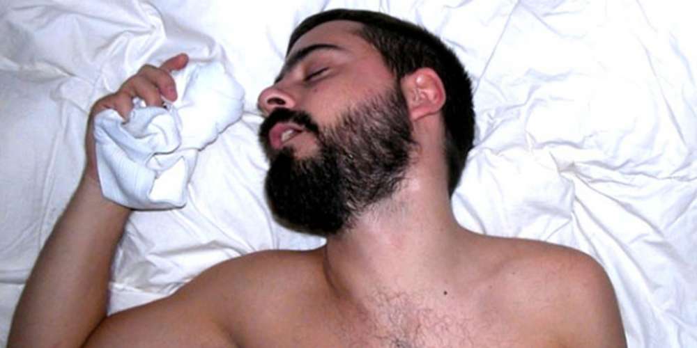 Por Que Homens Gays e Bis Estão Fingindo Orgasmos?
