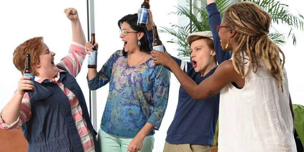 ‘Saturday Night Live’ se moque d’une émission de télé réalité gay avec une parodie lesbienne