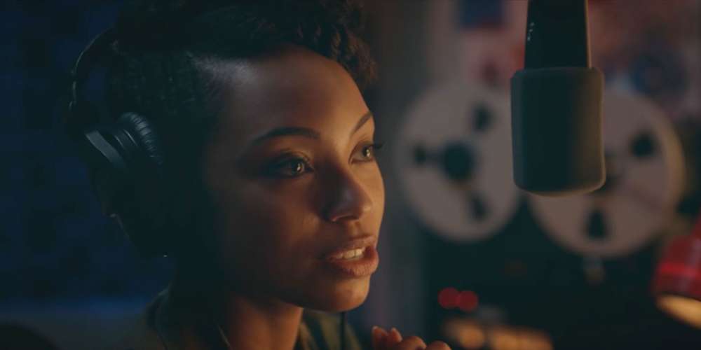 ‘Dear White People’ Finally Gives Its Gay Character Some Serious Love