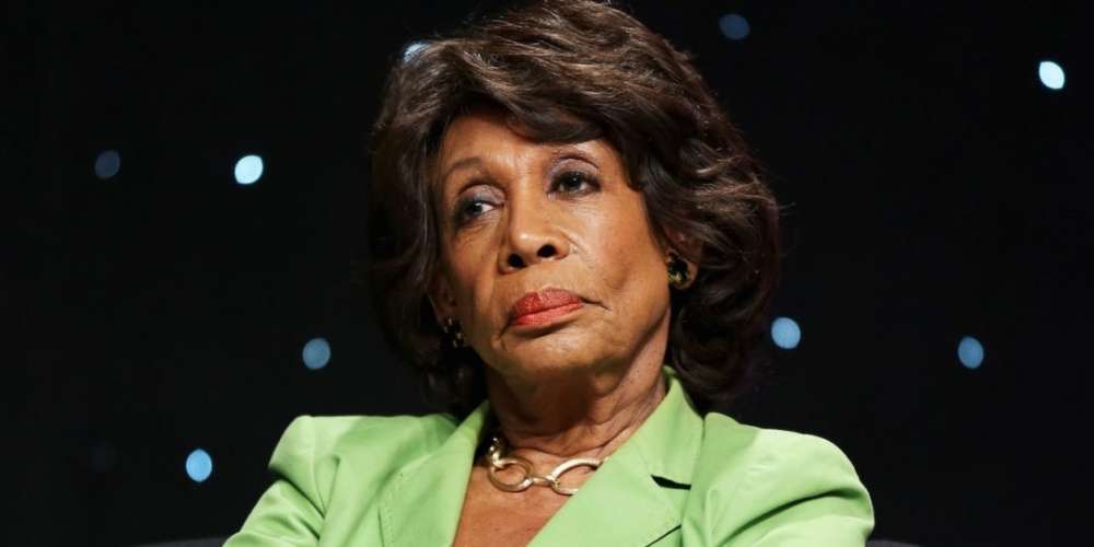 Watch Maxine Waters Respond to Right-Wing Schmuck Bill O’Reilly’s Racist Insult
