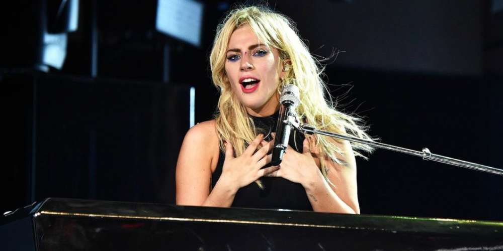 Lady Gaga Lança Música Nova ‘The Cure’ no Coachella