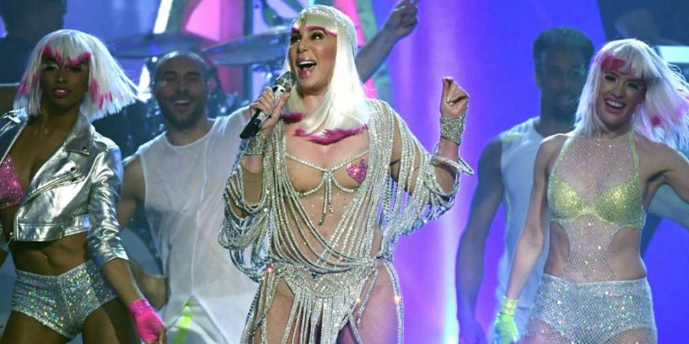 Cher vole la vedette à la cérémonie des Billboard Music Awards