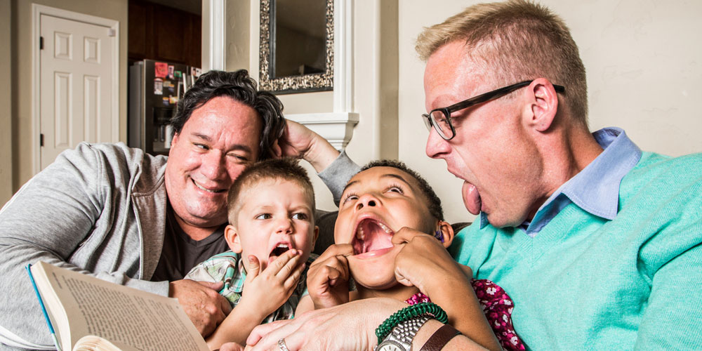 A New Study Shows Gay Fathers Are Better Than Straight Dads in One Very Important Way