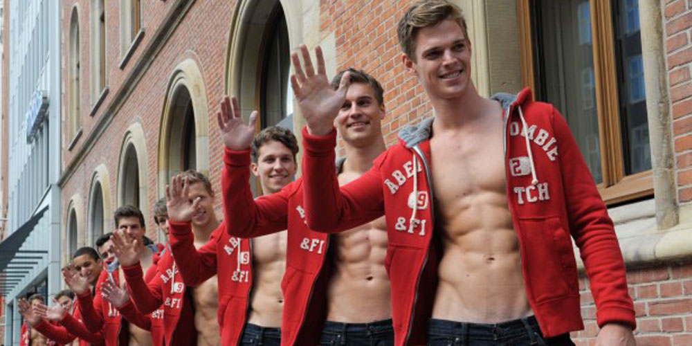O orgulho é para héteros também, diz Abercrombie & Fitch em tweet desafinado
