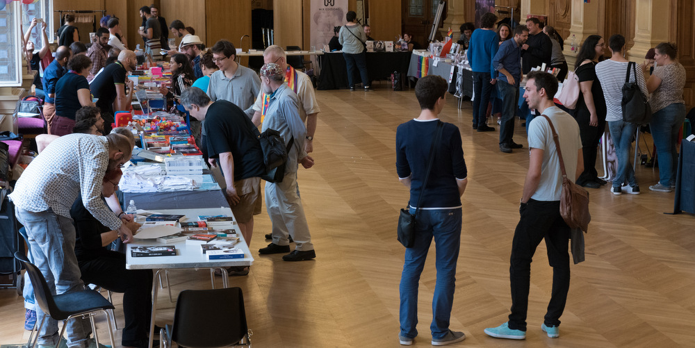 Découvrez 16 portraits d’auteurs et d’éditeurs au Salon du livre gay