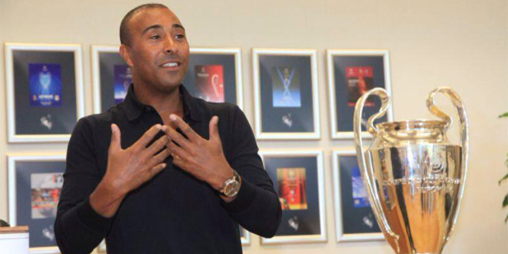 Découvrez 12 photos sexy du médaillé olympique gay Colin Jackson