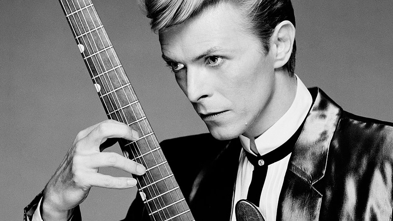 bisexual celebrities bowie