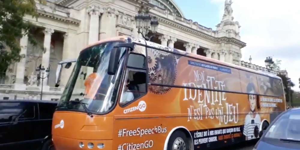 Les associations LGBT dénoncent le « bus de la honte » qui veut alerter sur l' »idéologie du genre »
