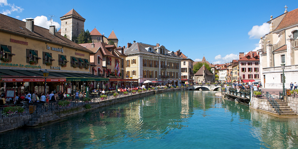 Annecy: Trois ans de prison pour avoir tiré à la carabine sur des gays