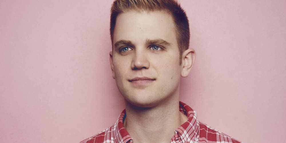 Henry Koperski’s One-Man Show Brings Hope and Healing to a Cynical New York