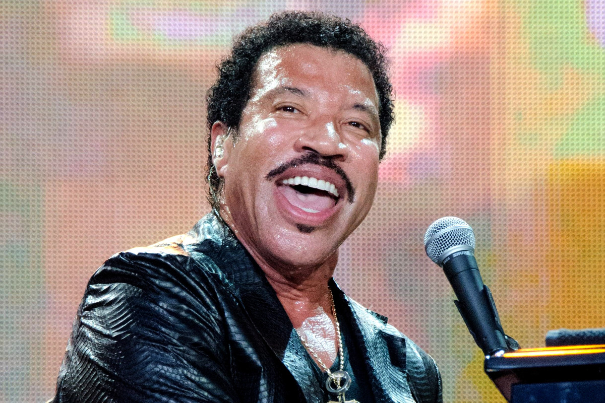 best mustaches lionel richie