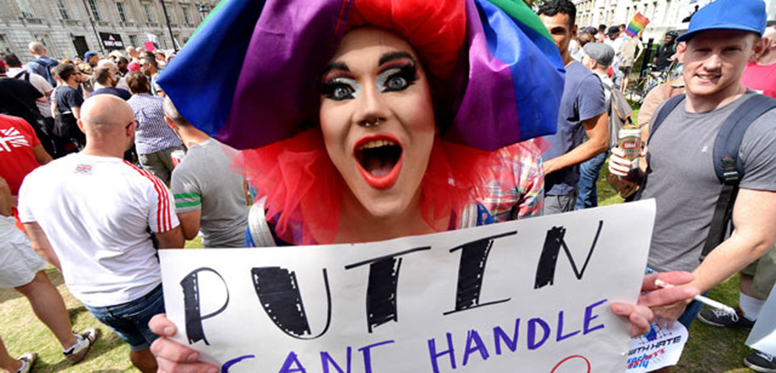 Fãs gays de futebol poderão levar bandeira do orgulho gay na Copa do Mundo na Rússia