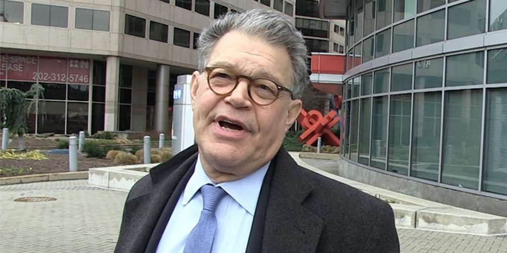 As Al Franken Resigns, We Asked This Sexual Harassment Attorney to Discuss Workplace Flirting
