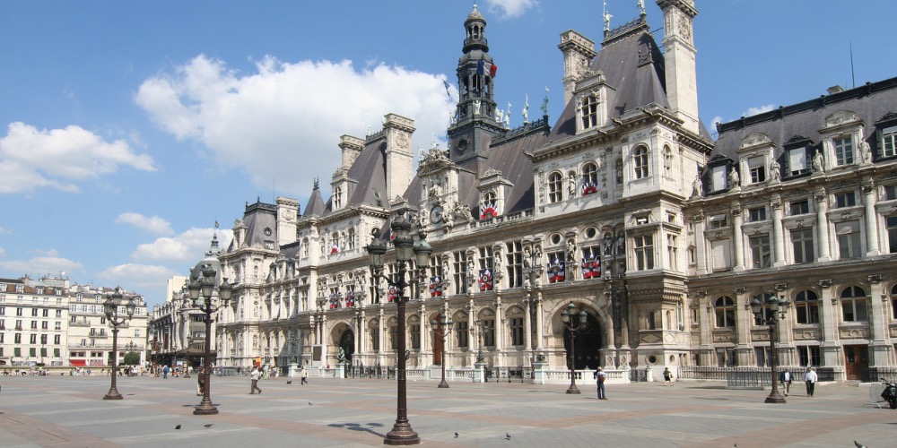 Centre d’archives LGBT à Paris: une subvention et un local pour le collectif Archives LGBTQI