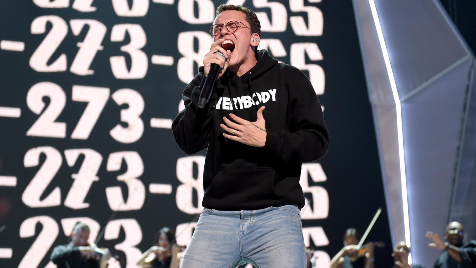 grammys performance logic