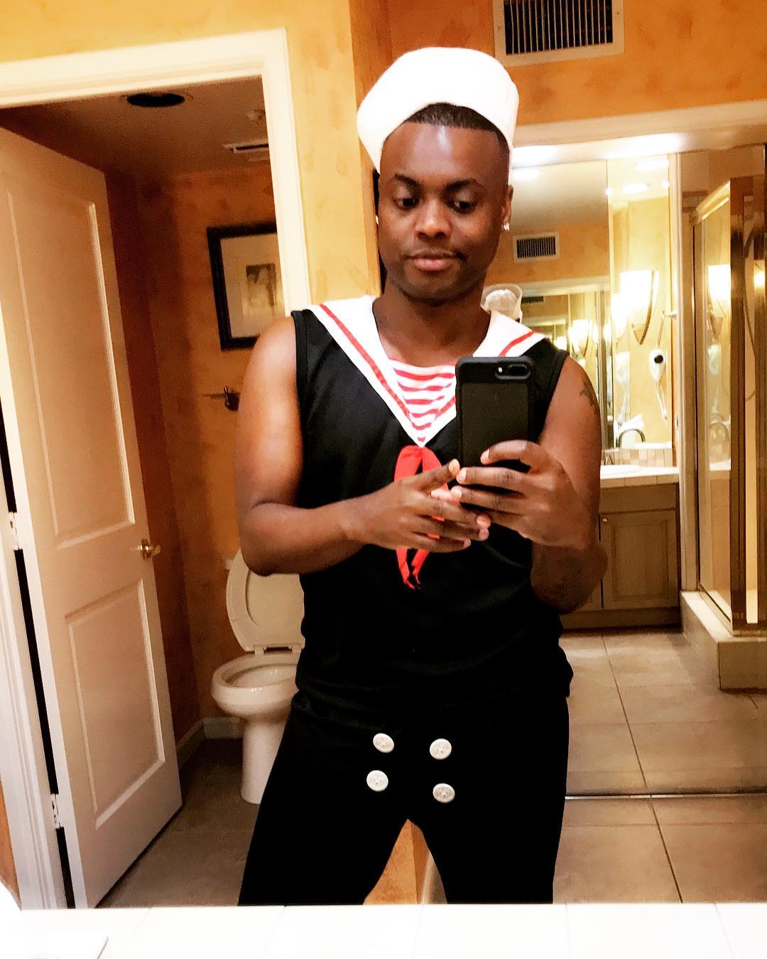Mayhem Miller 03, RuPaul's Drag Race Season 10 53