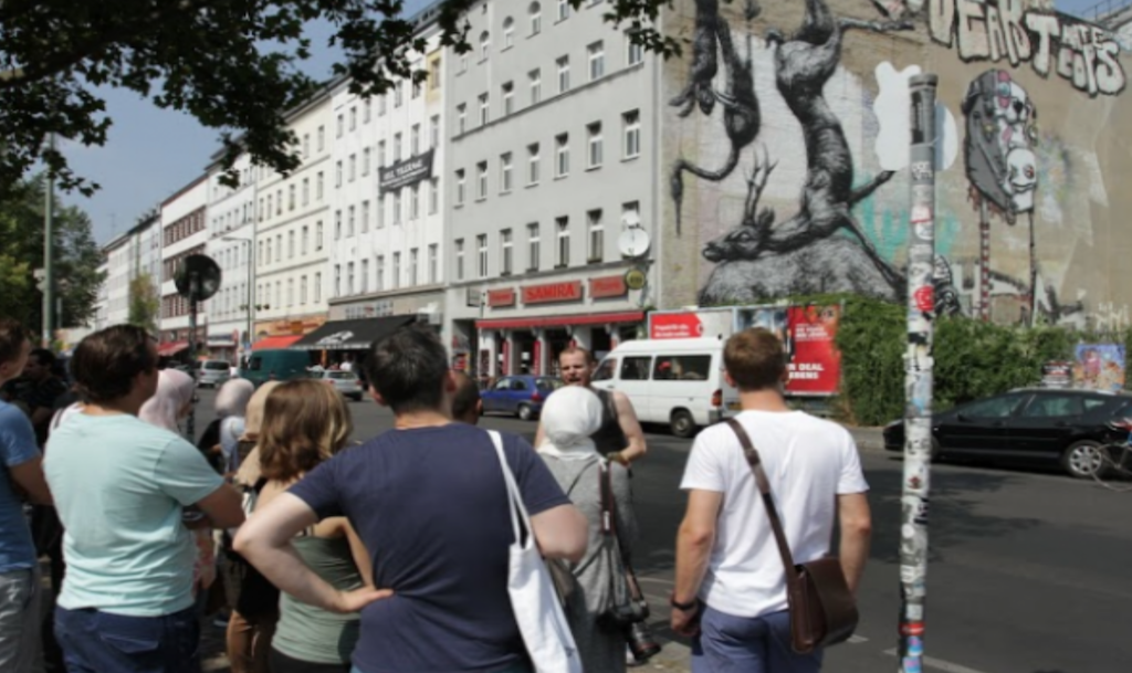 gay berlin guide alternative berlin tour