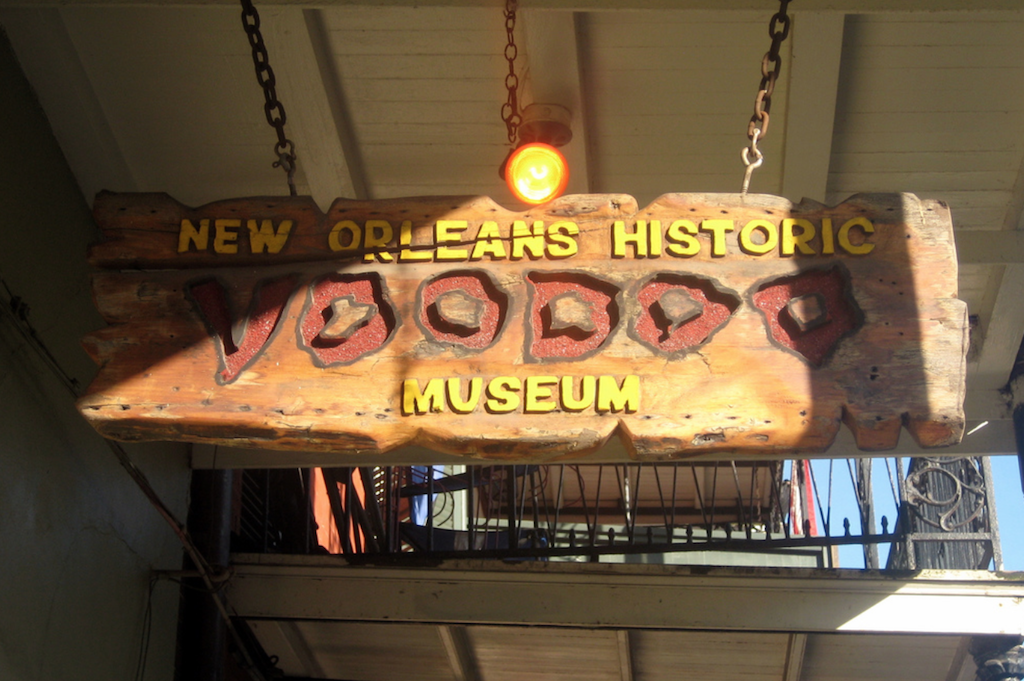 gay new orleans voodoo museum  เกย์ new orleans