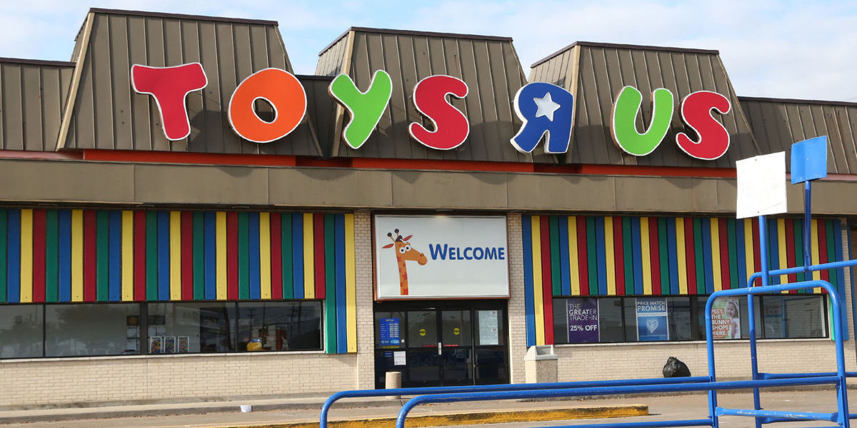 This Abandoned Toys R Us Rave Was a Throwback to Irreverent Club Kid