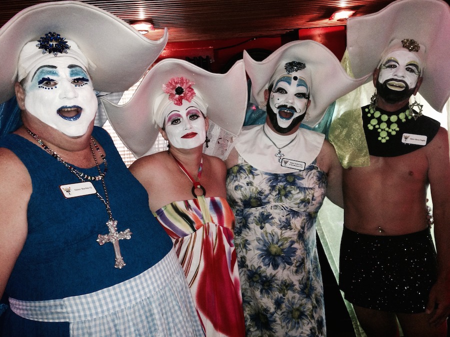 drag bingo sisters