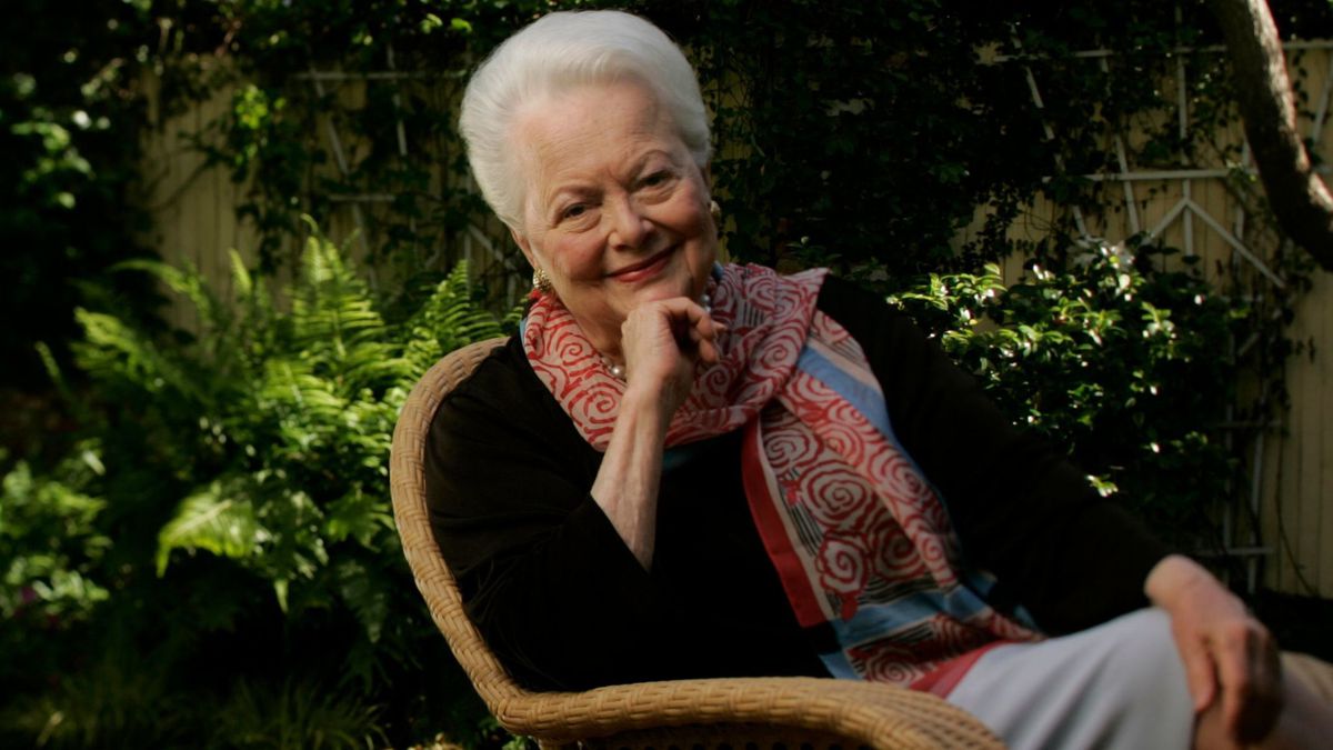 comedy central roast olivia de havilland