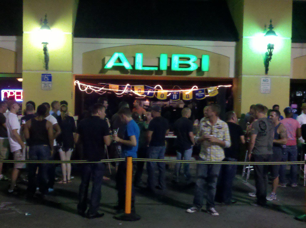 gay fort lauderdale georgie's alibi bar  fort lauderdale เกย์