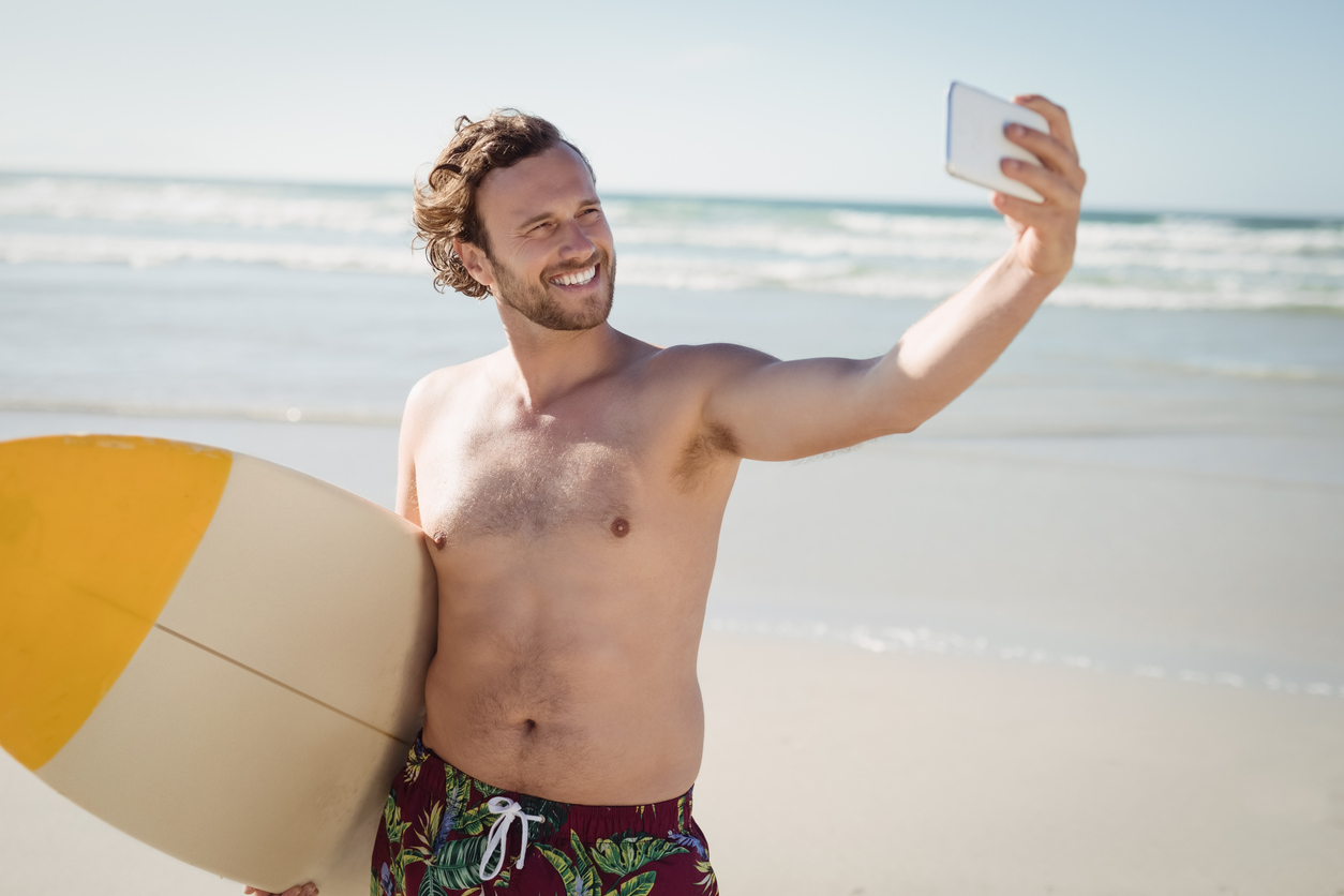 shirtless selfie 2