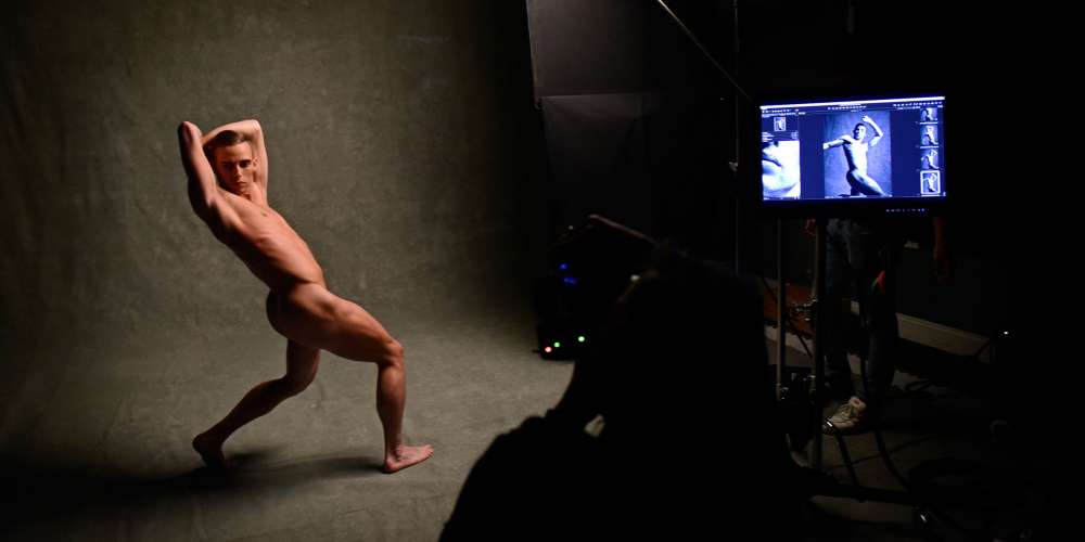 Body Issue ฉบับครบรอบ 10 ปีของ ESPN เป็นฉบับที่เกย์(และเซ็กซี่)ที่สุดเท่าที่เคยมีมา