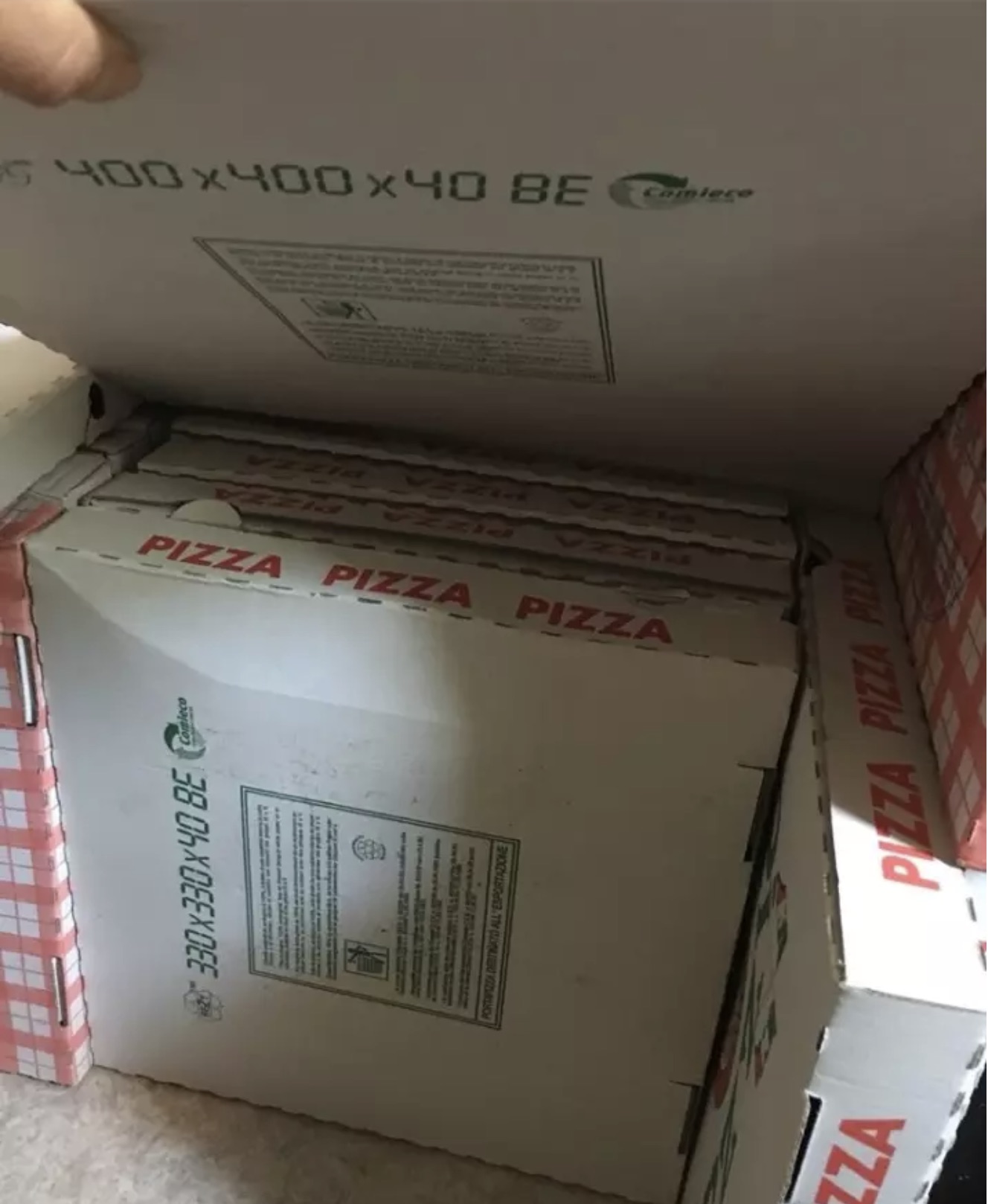 pizza box chair construction