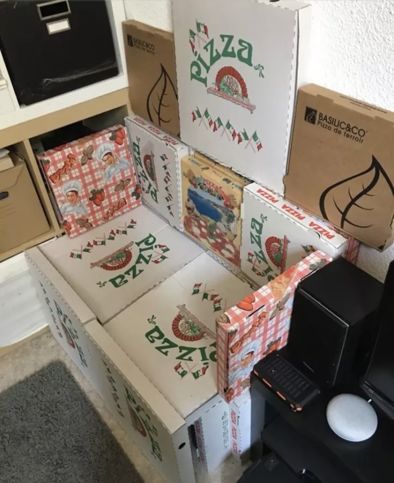 pizza box chair at an angle