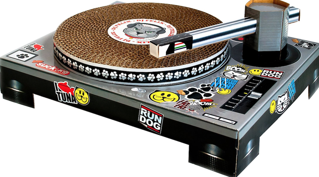 pet products cat scratch pad