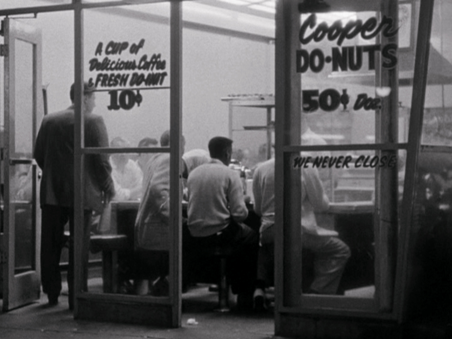 Cooper's Do-Nuts Riot exterior