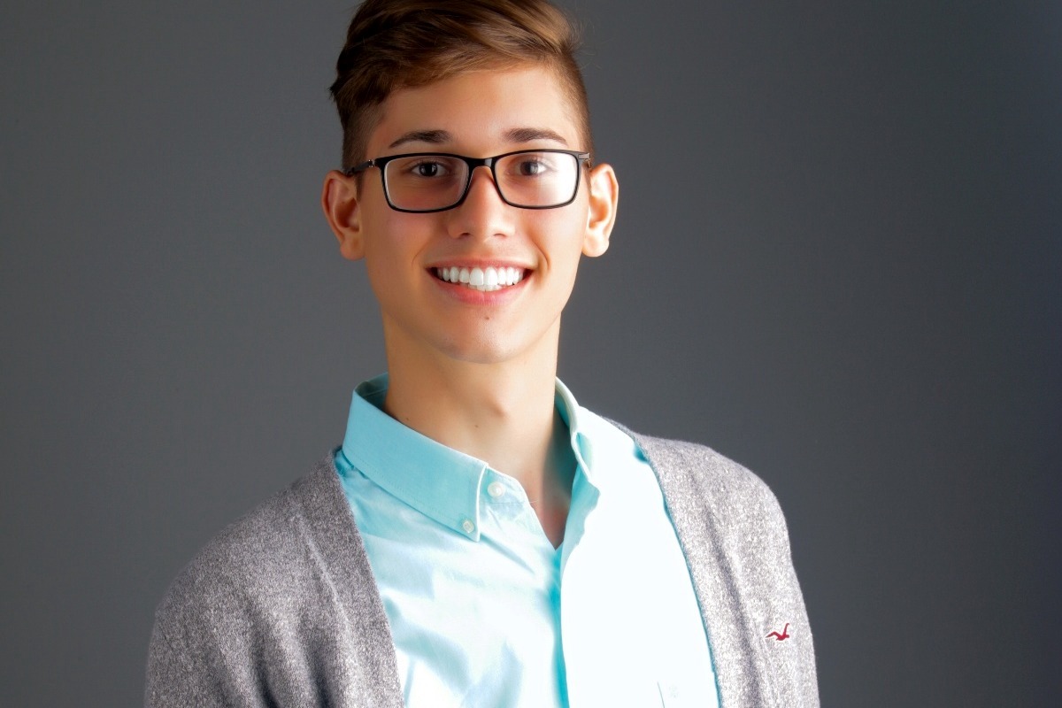 gay teen Seth Owen