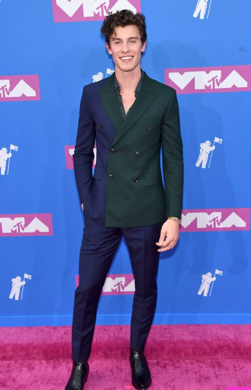 vma red carpet shawn mendes