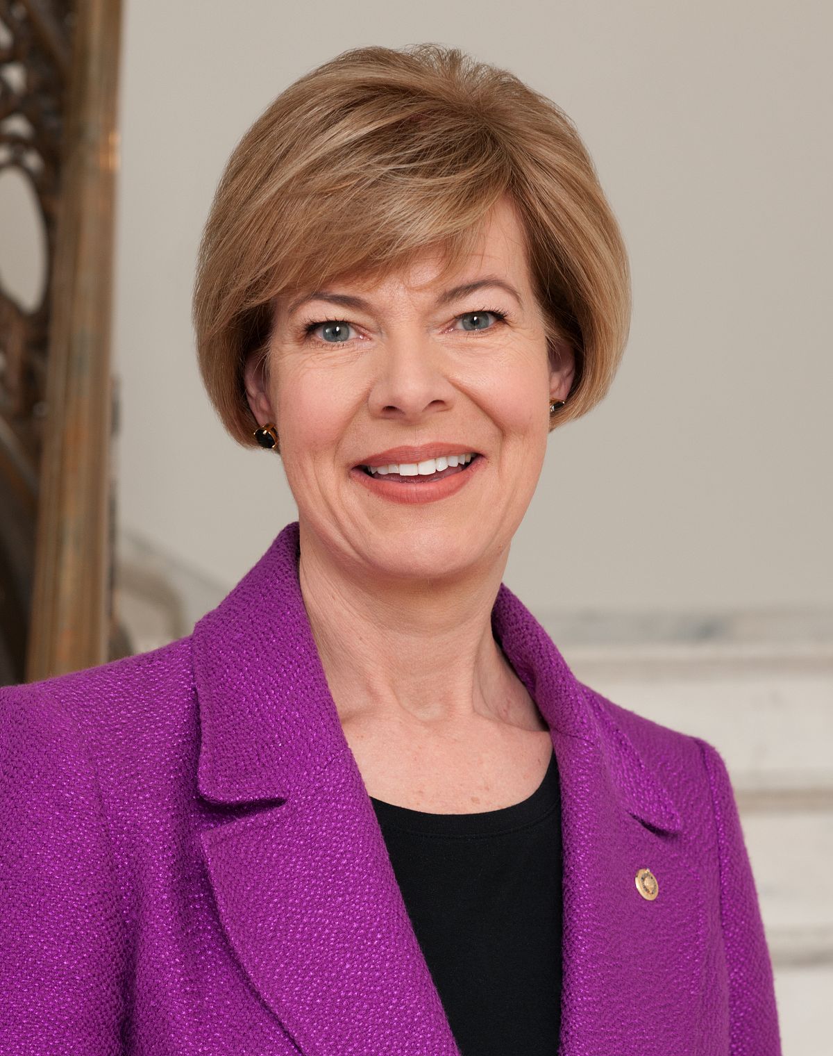 tammy baldwin lgbt candidates