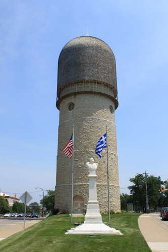 penis-shaped buildings 04, penis-shaped buildings 04, The Ypsilanti Water Tower in Michigan
