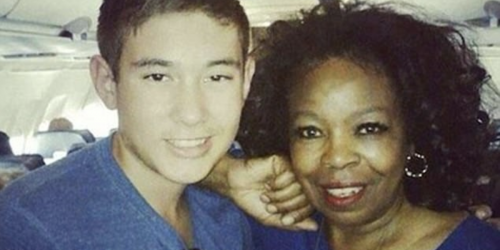 Experts React Was That Celeb Night Out Even Real Phun Celeb Extras Claims Debunked - 7evedn2