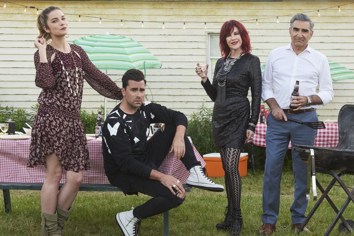 queer netflix series schitts 2